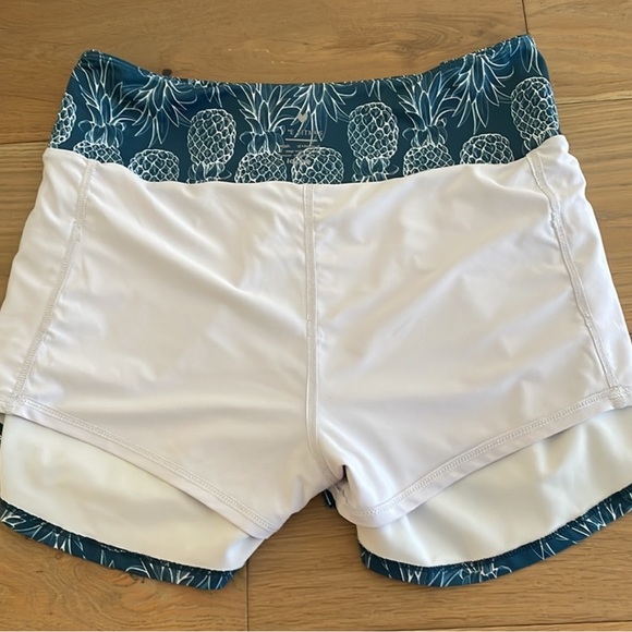 Perfect Love Fitness Pineapple Runners Shorts medium - Picture 9 of 11